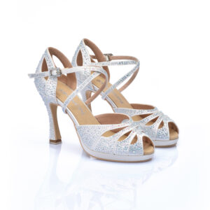 Semichiusa Raso Bianco con Strass